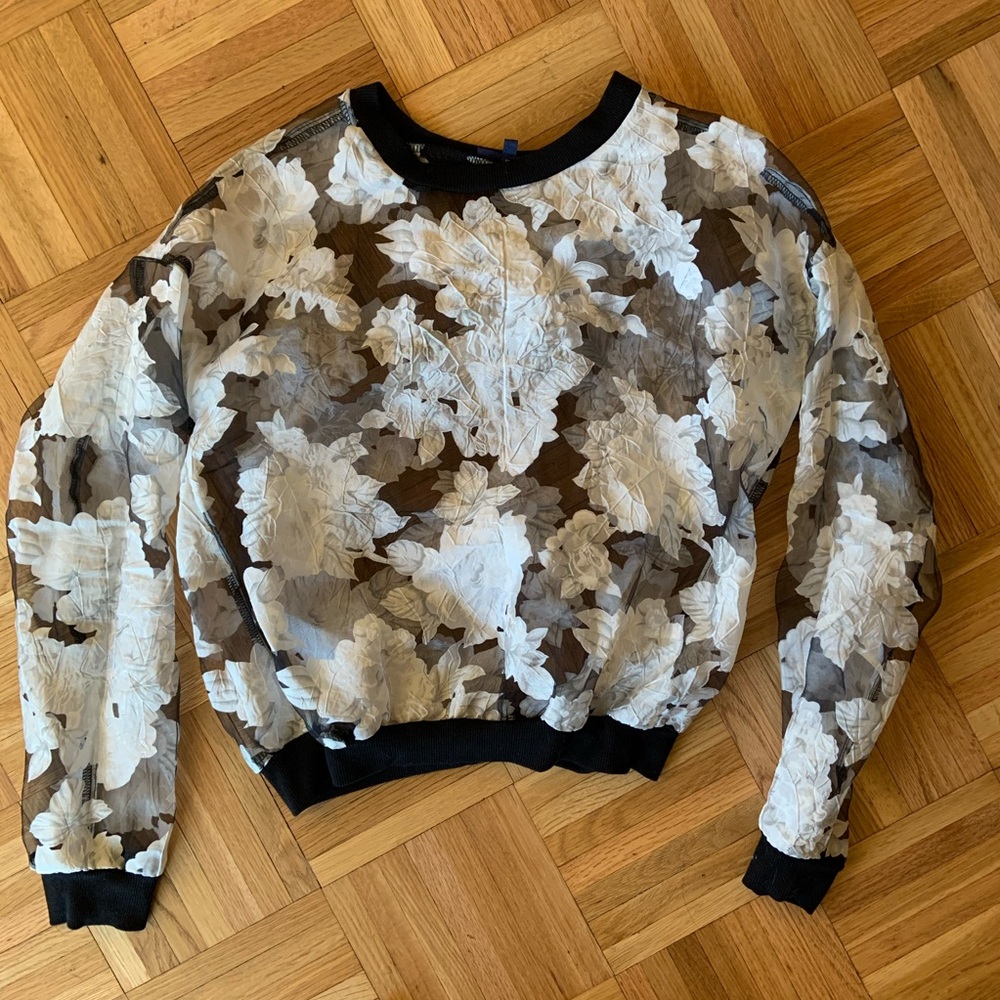 Floral mesh top